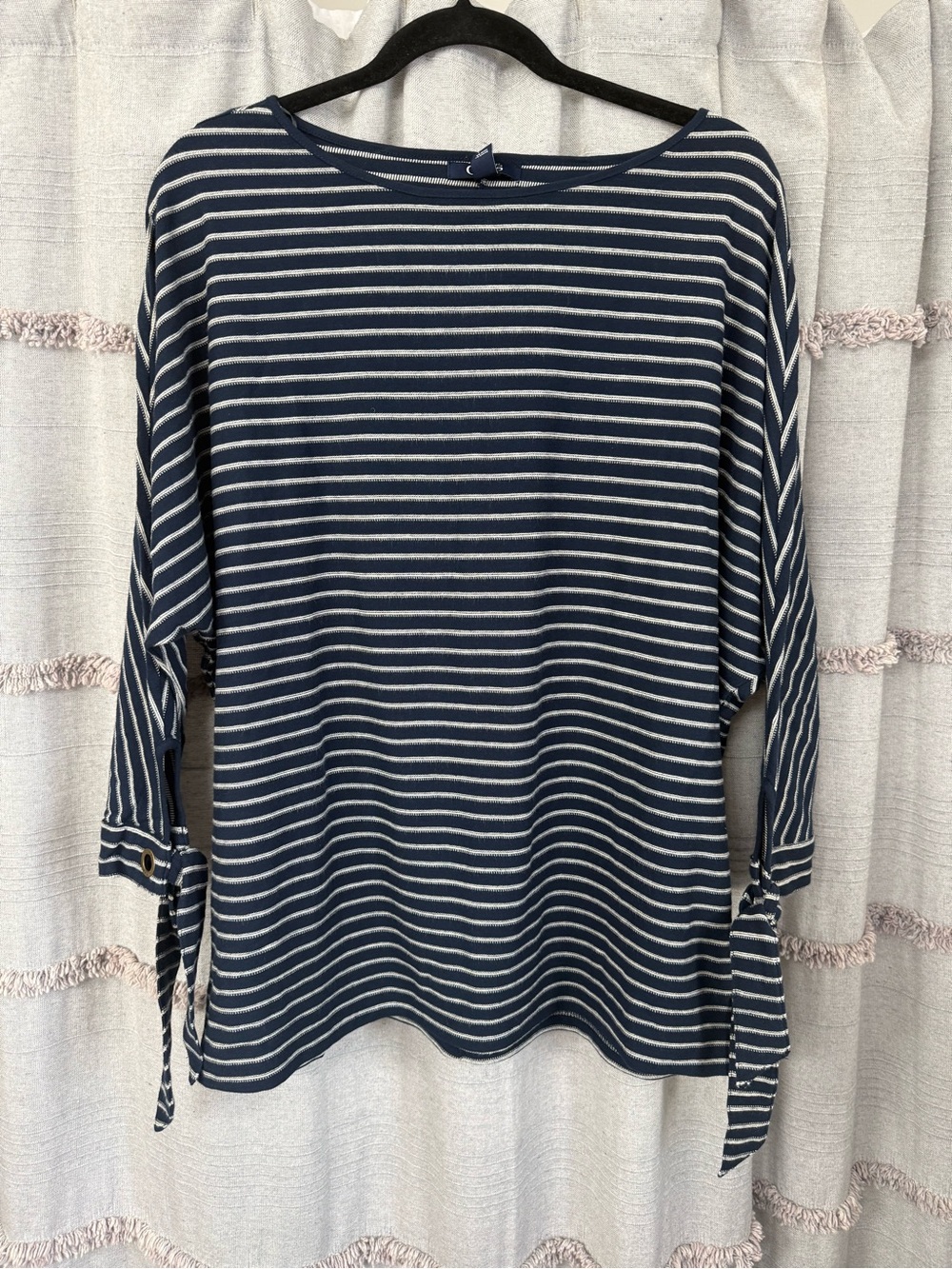 Chaps Woman's Striped 3/4 Sleeve Boat Neck Navy Top, Coastal, Summer SIZE XL
